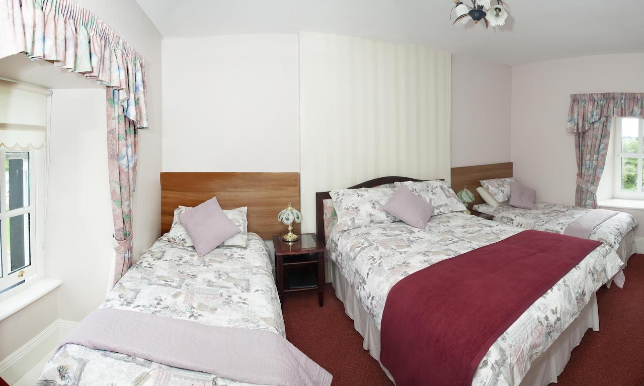 Bed and Breakfast The Harbour Masters House Banagher Номер фото
