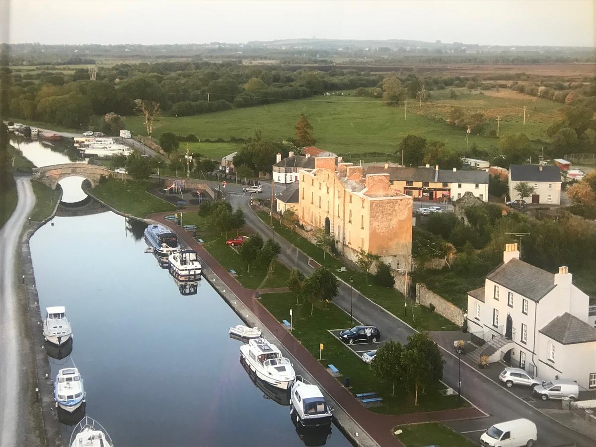 Bed and Breakfast The Harbour Masters House Banagher Экстерьер фото