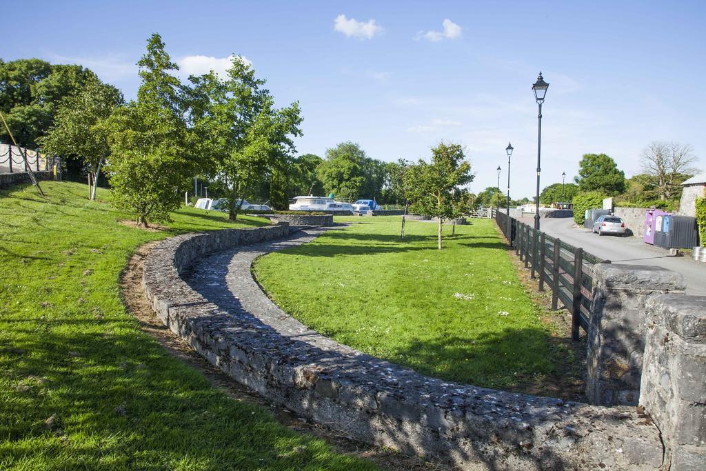 Bed and Breakfast The Harbour Masters House Banagher Экстерьер фото